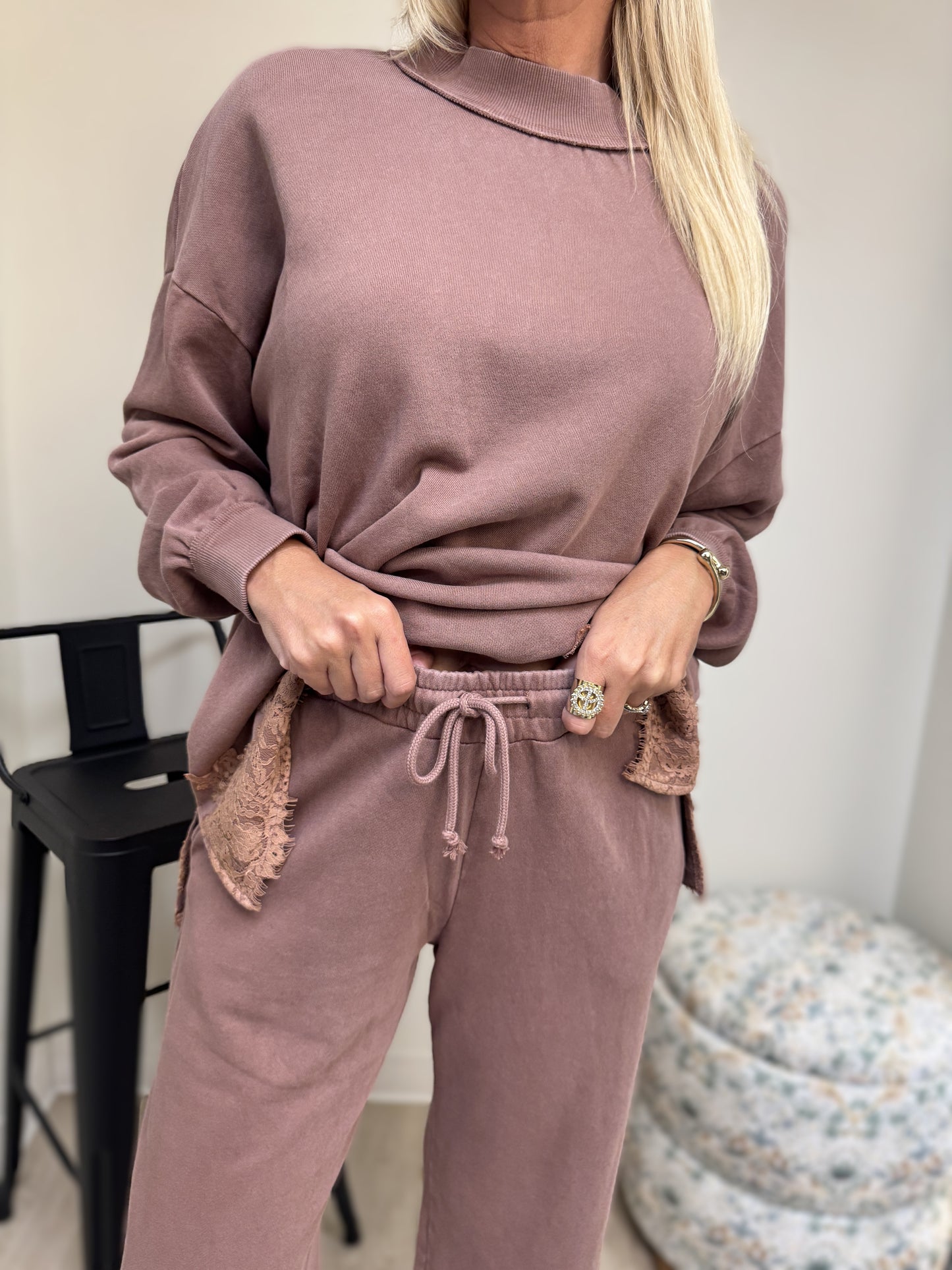 Peach Love California Lived in Mauve Lace Set