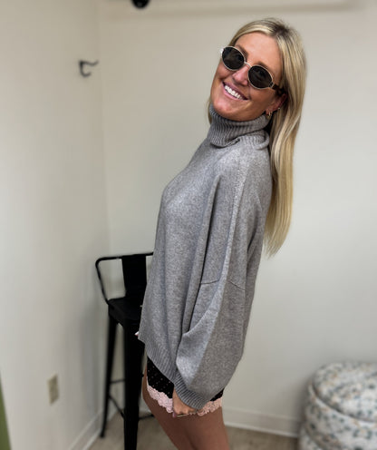 Milio Milano Mochaccino Ribbed Turtle Neck
