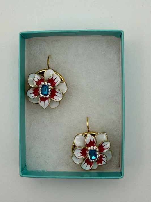 Mustard Seed Classic Pink and White Flower Earrings