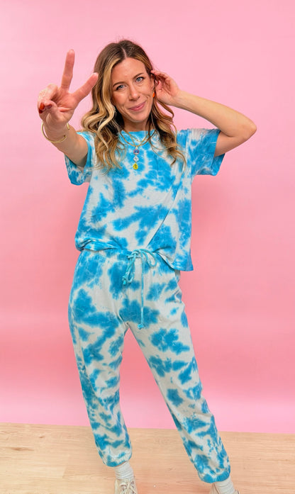 Neon Aqua Tie Dye Set