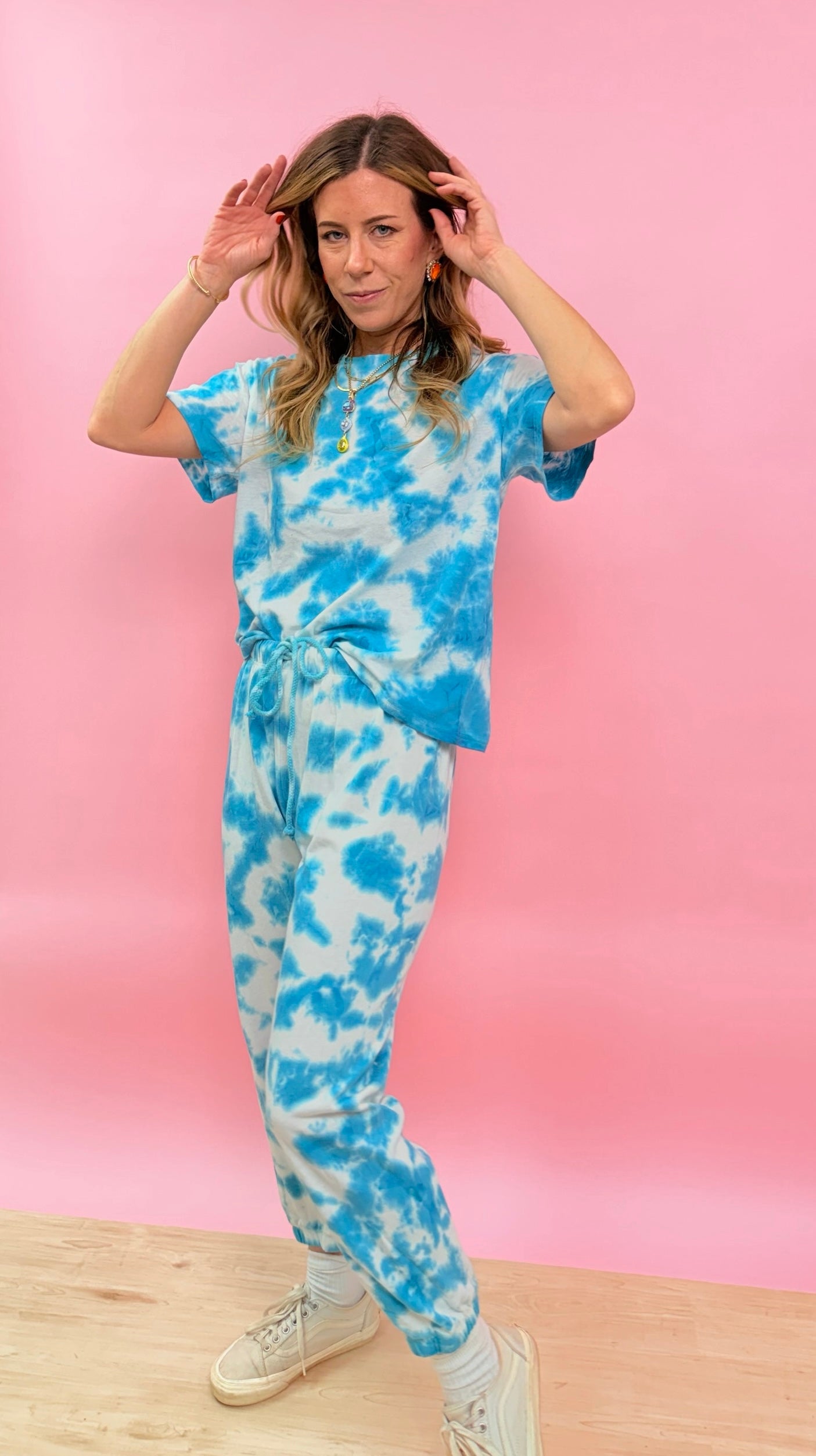 Neon Aqua Tie Dye Set