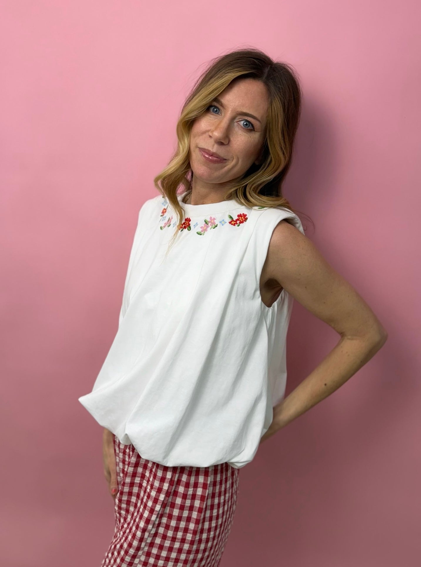 Bubble Hem Floral Embroidery Sleeveless Top